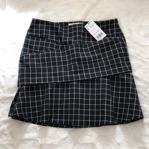 Mango fluted hem skirt *NEW WITH TAGS*